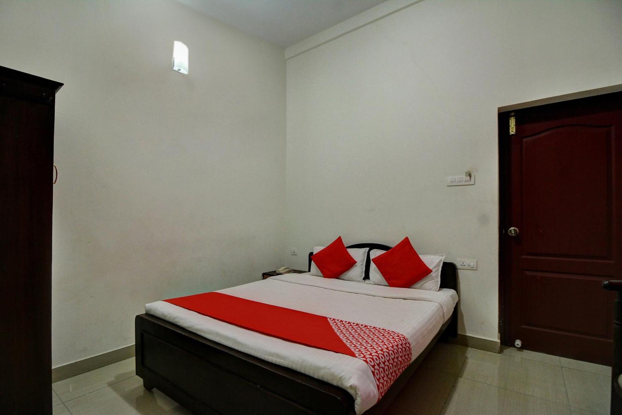 Hotel Rj Inn Kodaikanal Exterior photo